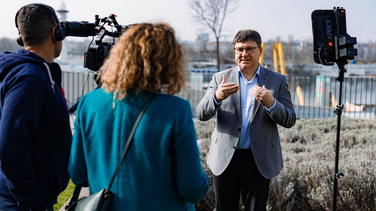 Media coverage_visual_Bernd Ohnesorge at ECR2024