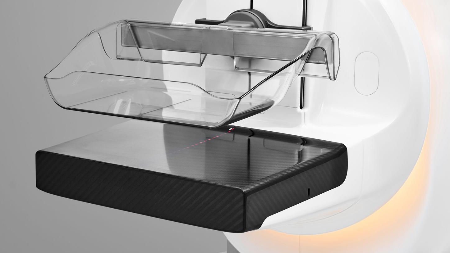 MAMMOMAT B.brilliant uses a software-based anti-scatter solution for mammography that replaces the mechanical grid in the detector.